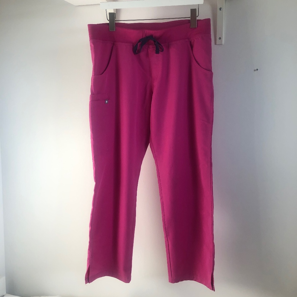 FIGS Kade Cargo Electric Orchid